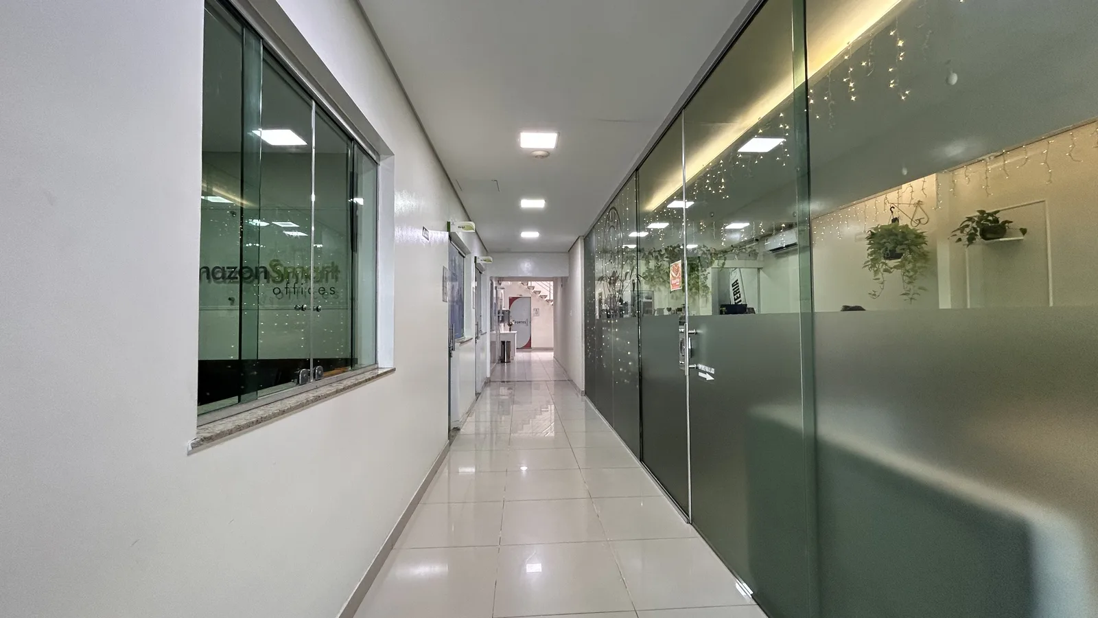 Sala de trabalho da Smart Offices